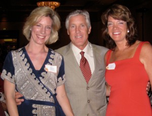 Liz and Carolyn with the USC Trojans football coach Pete Carroll at "Meet the Coaches" June 10, 2009.